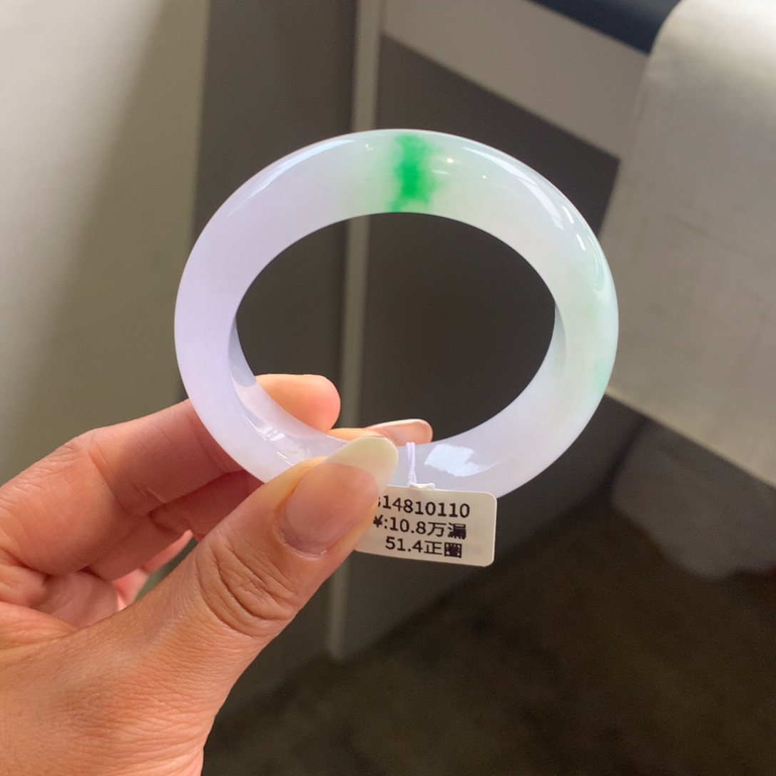 翡翠手镯未镶嵌冰紫飘绿丝51.4正圈（有包容）