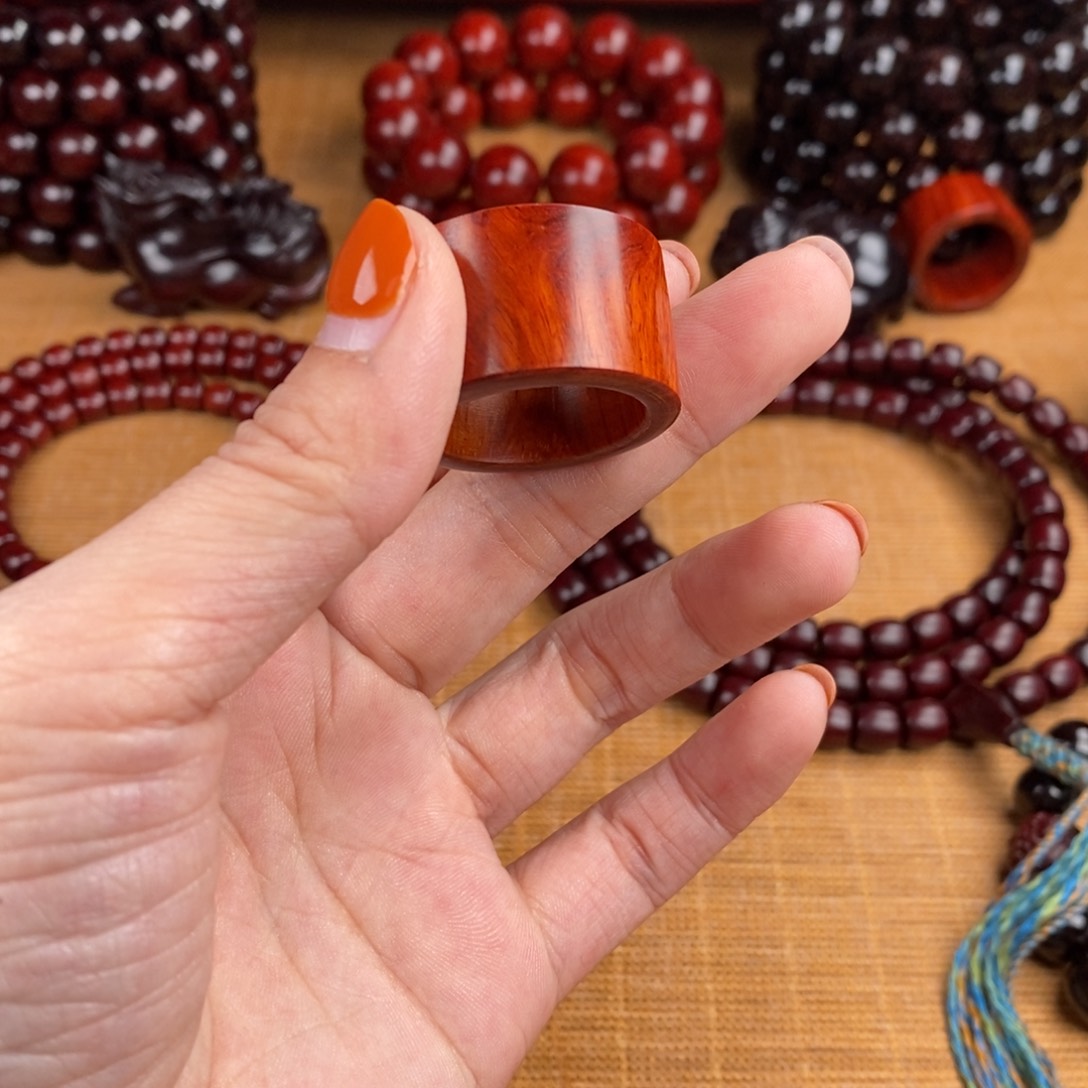 小叶紫檀把件扳指