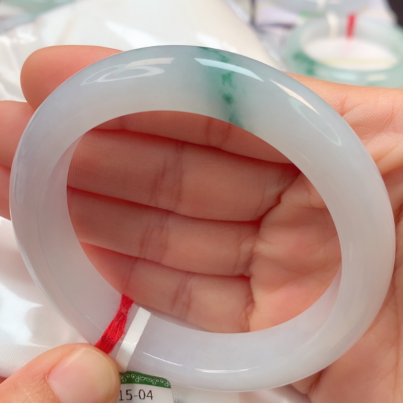 【闪购商品】翡翠手镯未镶嵌天然翡翠手镯