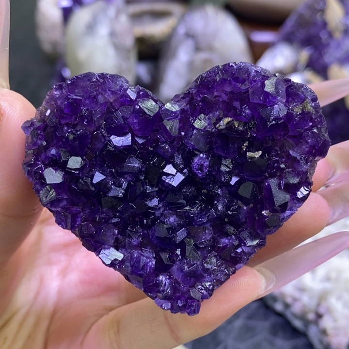 未镶嵌珠宝半成品水晶自*紫晶爱心