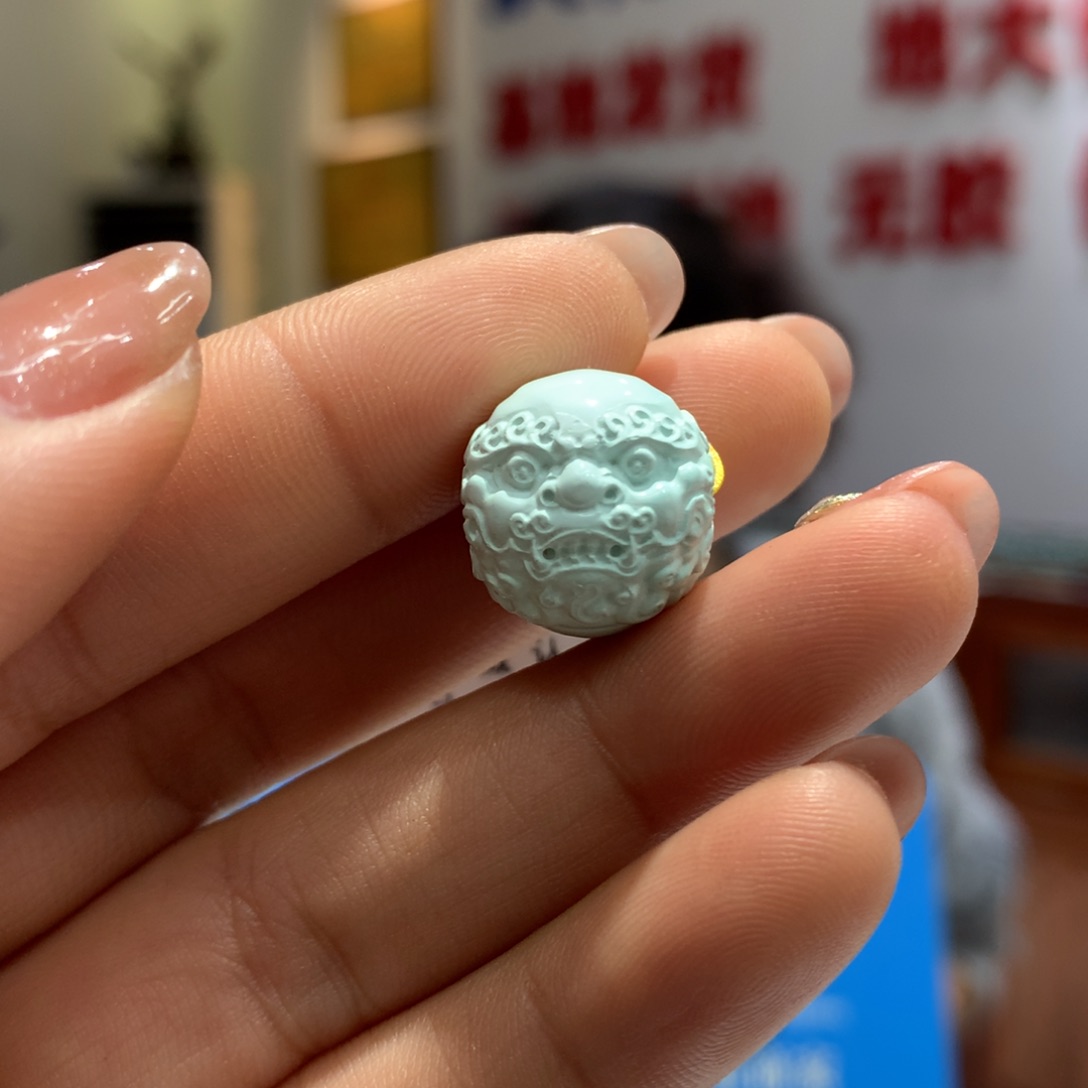 绿松石配饰未镶嵌