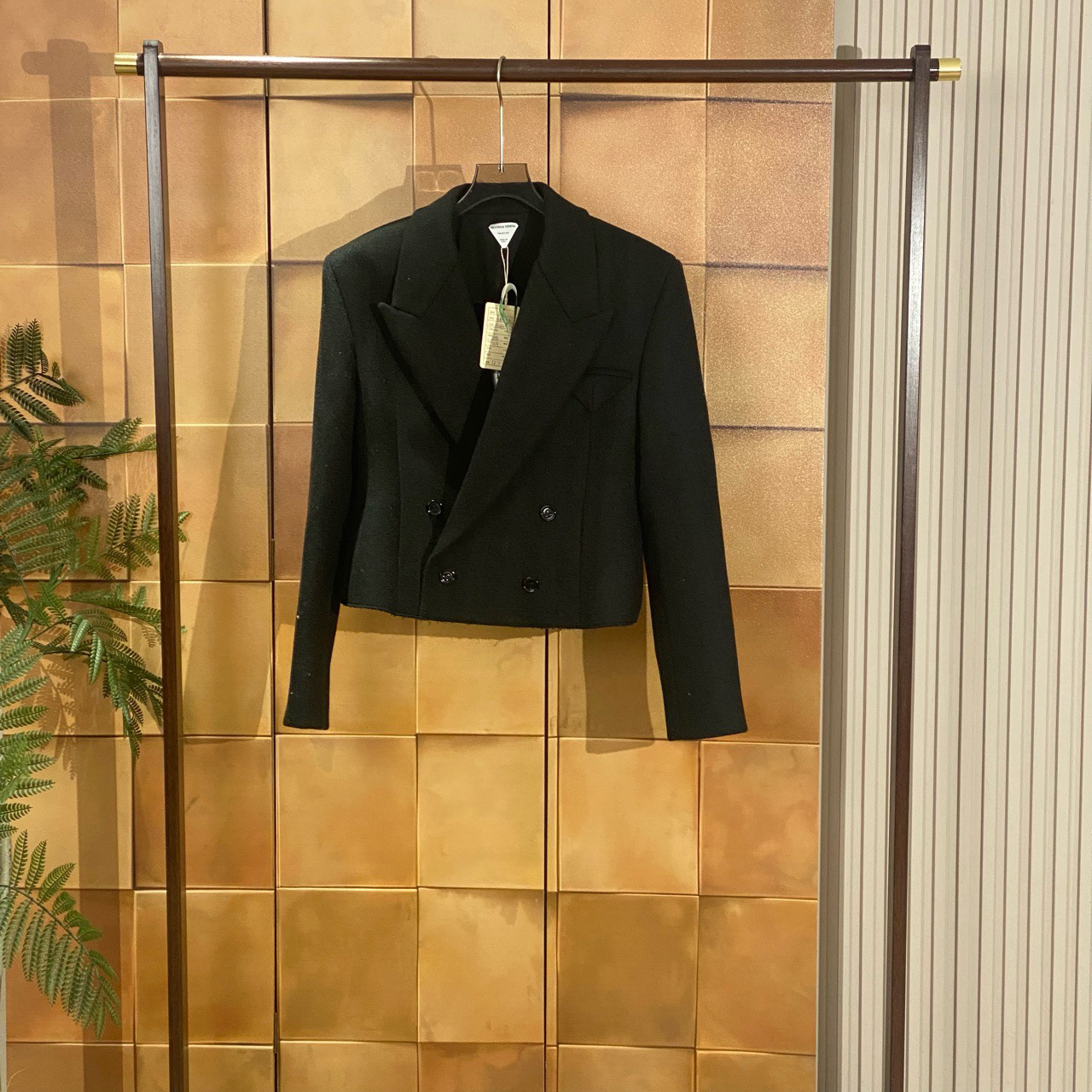 未使用 BOTTEGA VENETA/葆蝶家 黑色西装外套/42码全新原吊/27045