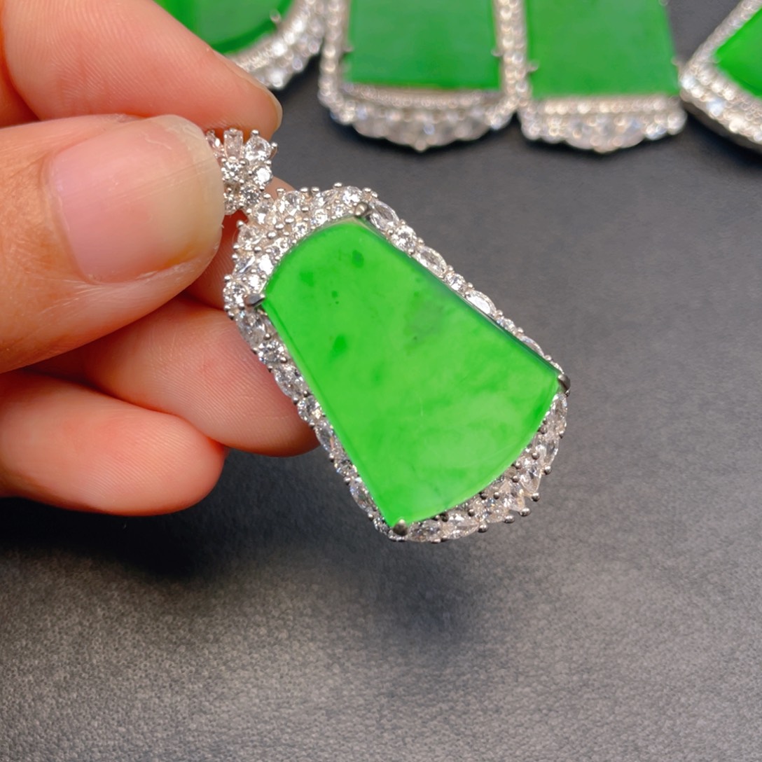 翡翠银S925镶嵌吊坠(不含链)