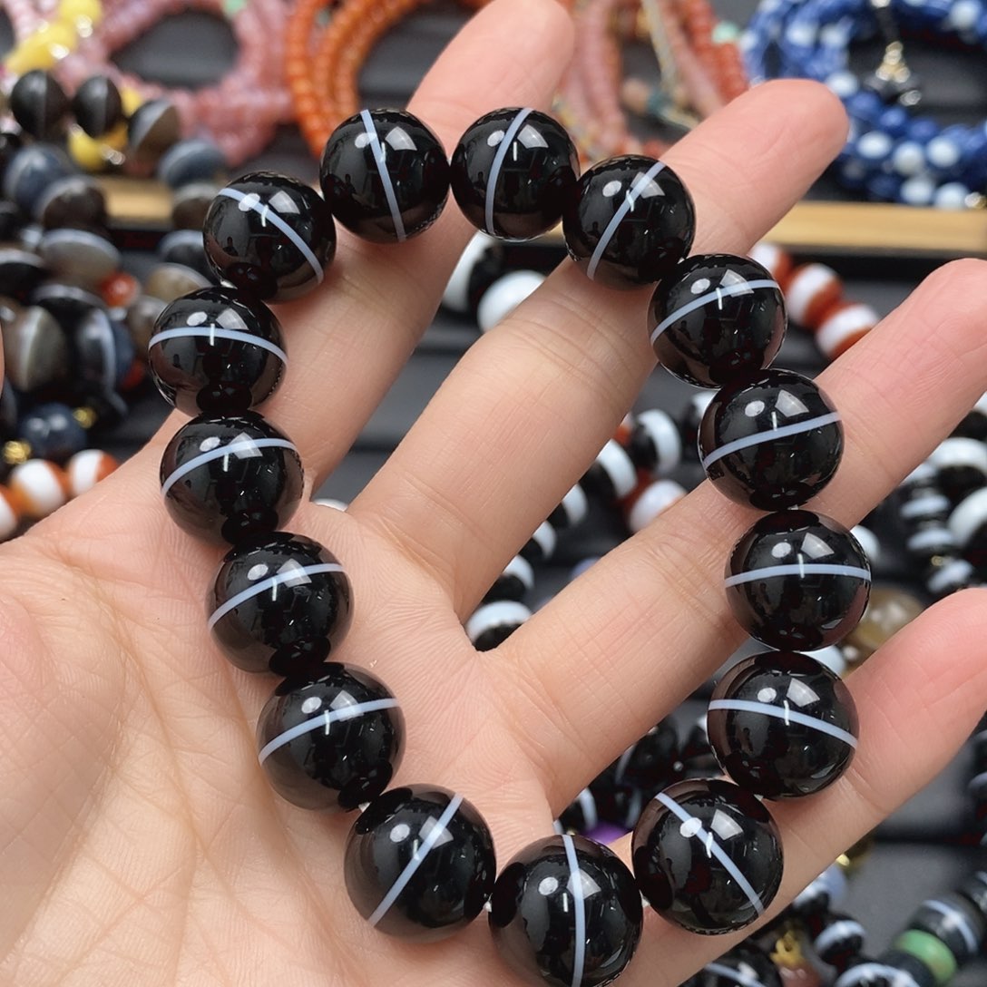 玛瑙/玉髓玛瑙手串未镶嵌