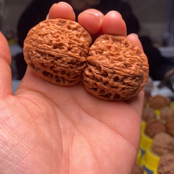 文玩核桃吊坠文玩核桃南疆38～