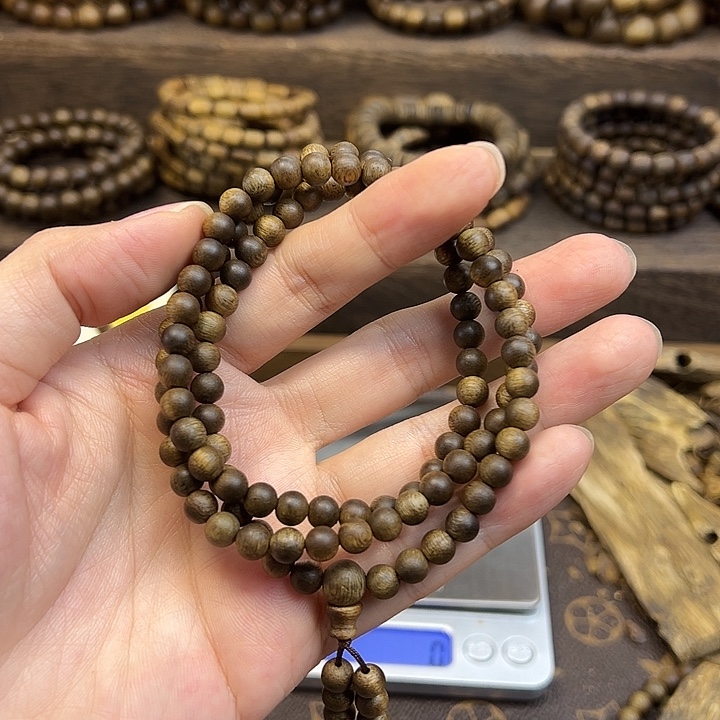 沉香沉香碎屑06圆珠多圈12克