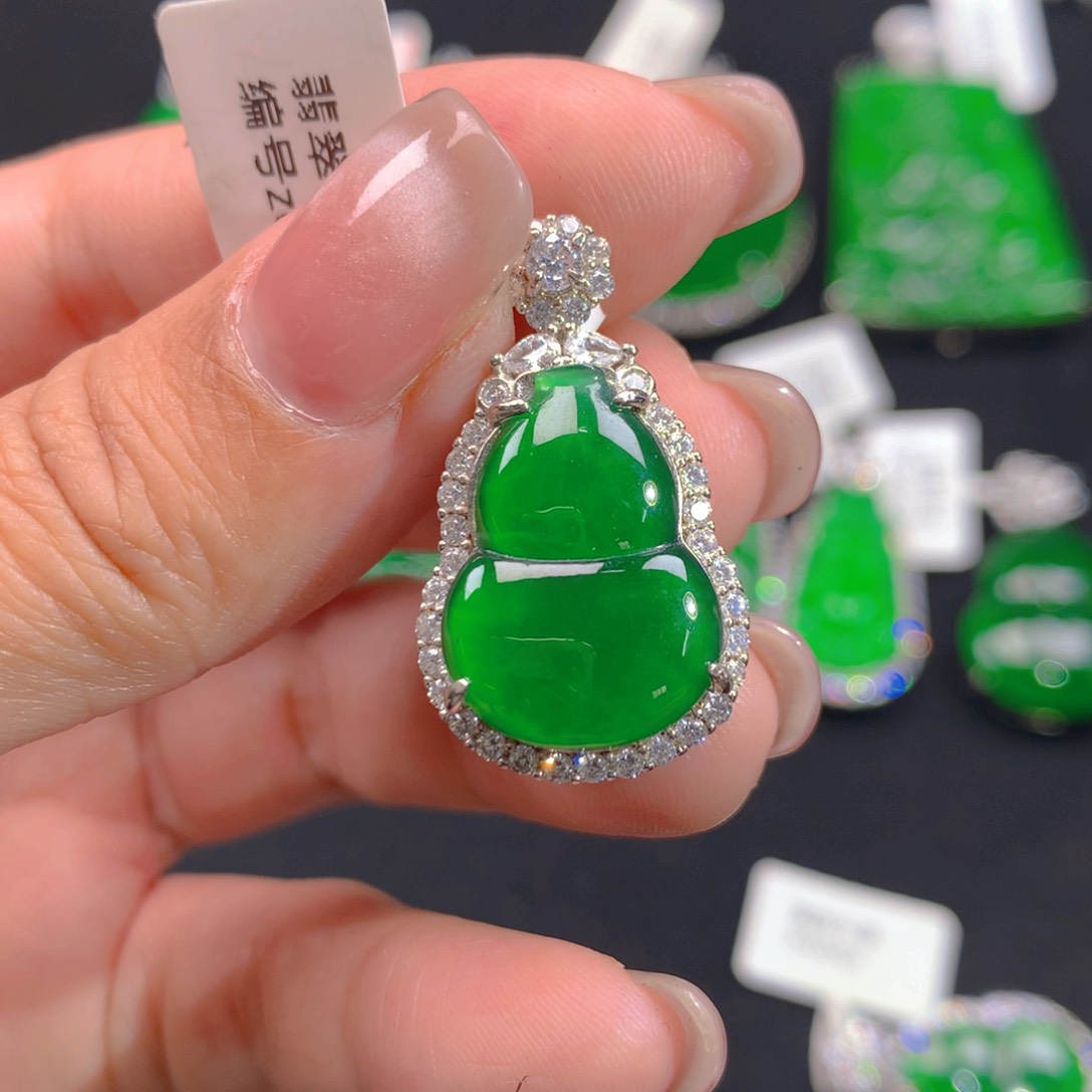 翡翠颈饰银S925镶嵌111111111