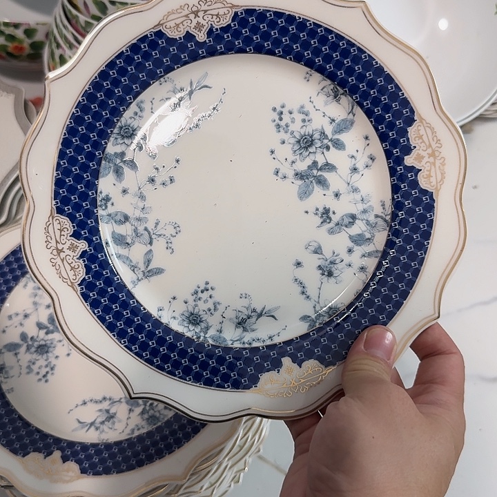 瓷8.5寸点心盘25米两个