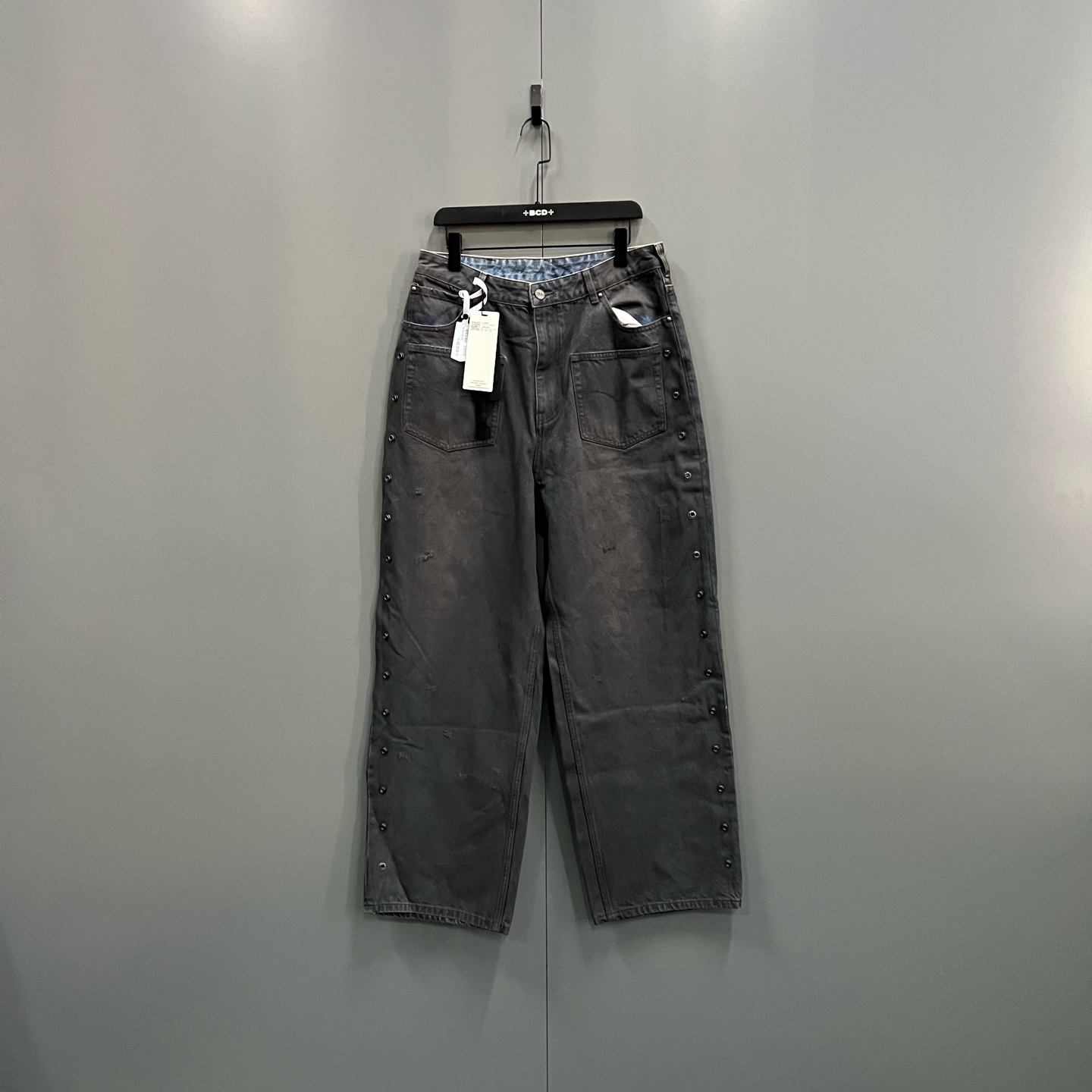 未使用 maje jp1218 DMC 脏染金属排扣牛仔裤 020026