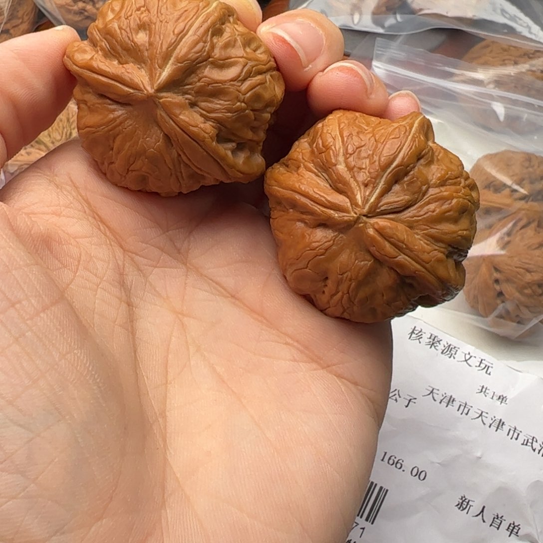 文玩核桃吊坠第*道福利