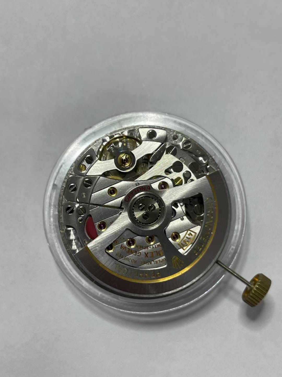 898机芯完美精磨细节