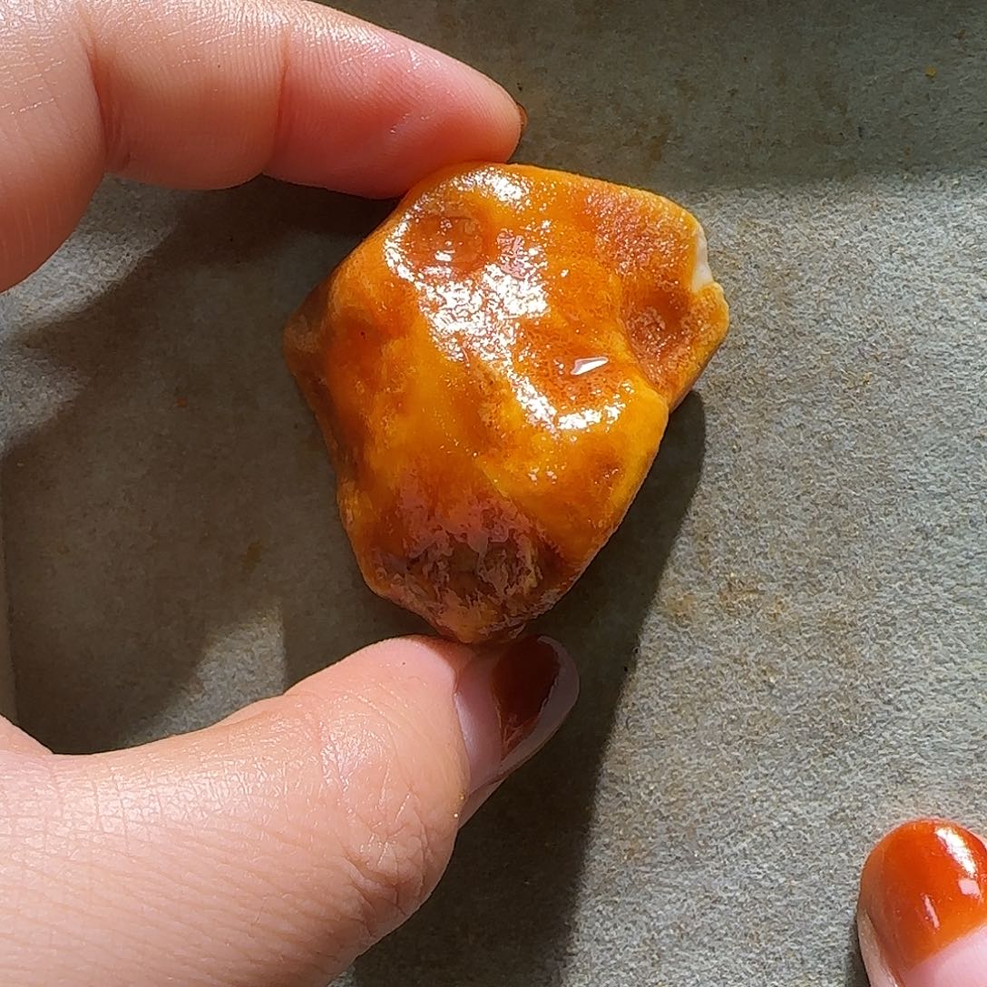 定制琥珀未镶嵌定制