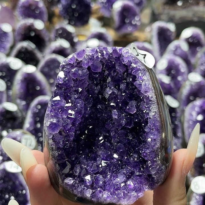 水晶珠宝半成品未镶嵌