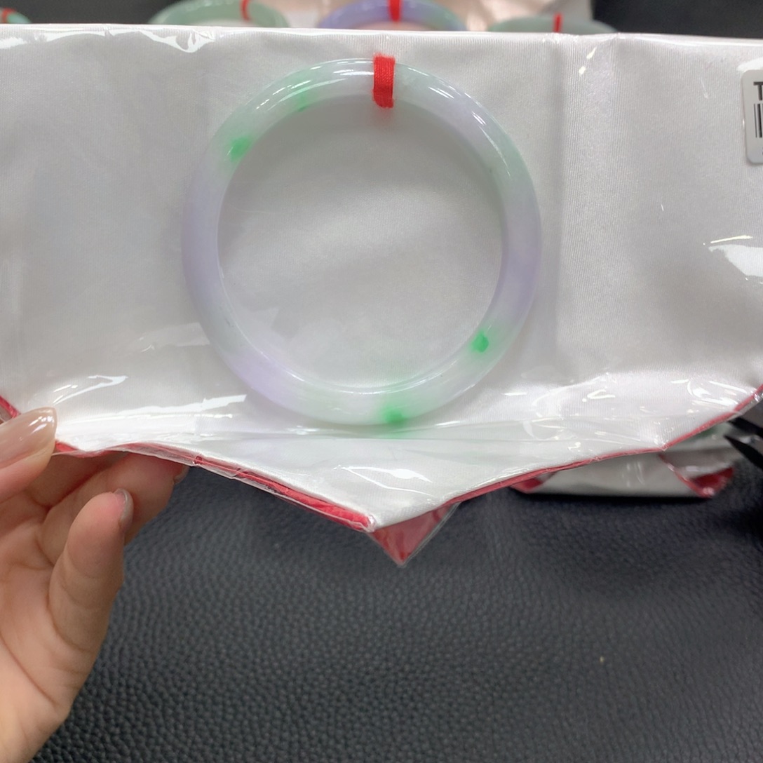未镶嵌手镯翡翠翡翠