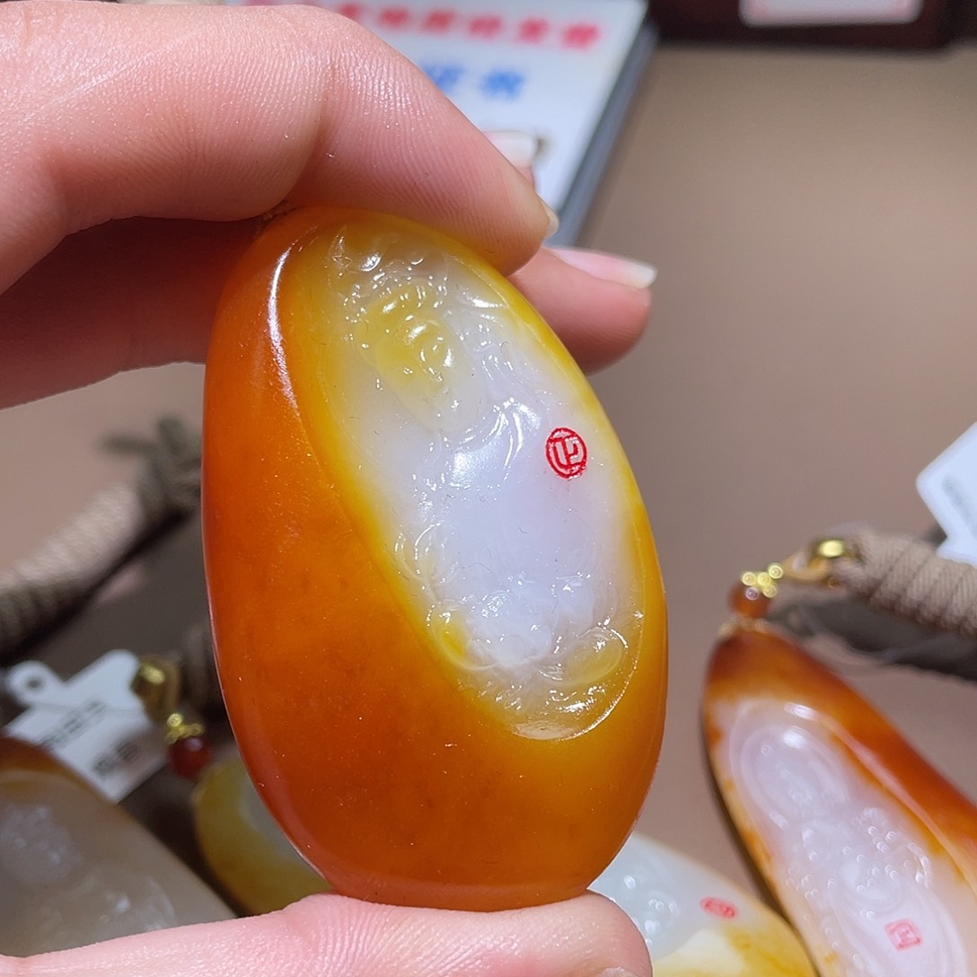 和田玉颈饰未镶嵌Z6