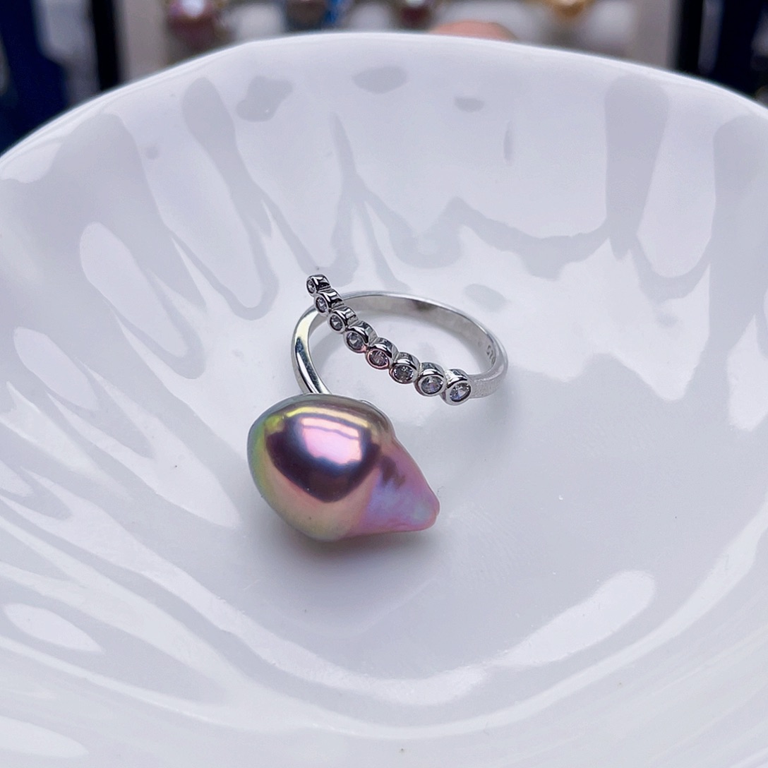 小***豆未镶嵌淡水珍珠耳饰