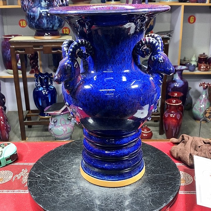 瓶中国神垕精品钧瓷