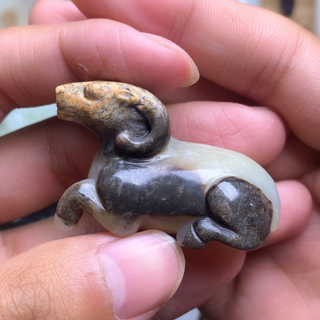 和田玉挂件未镶嵌