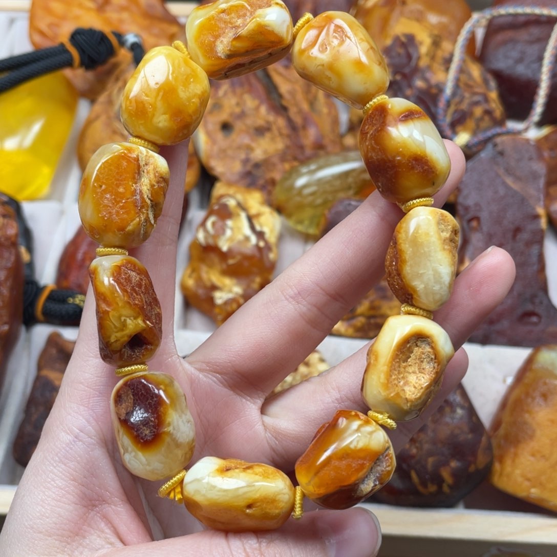 琥珀珠宝奇石未镶嵌