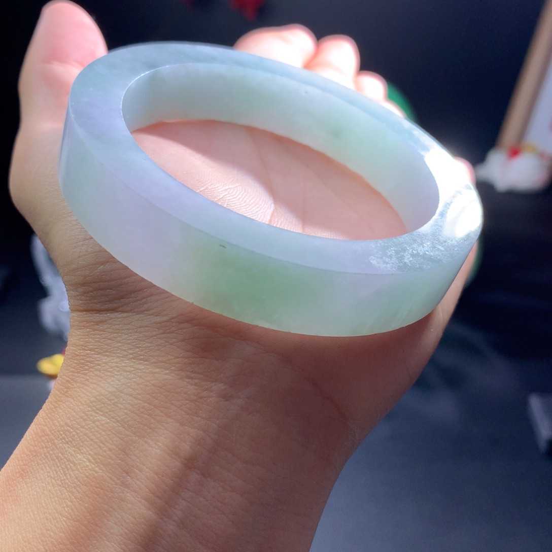 定制翡翠手镯未镶嵌