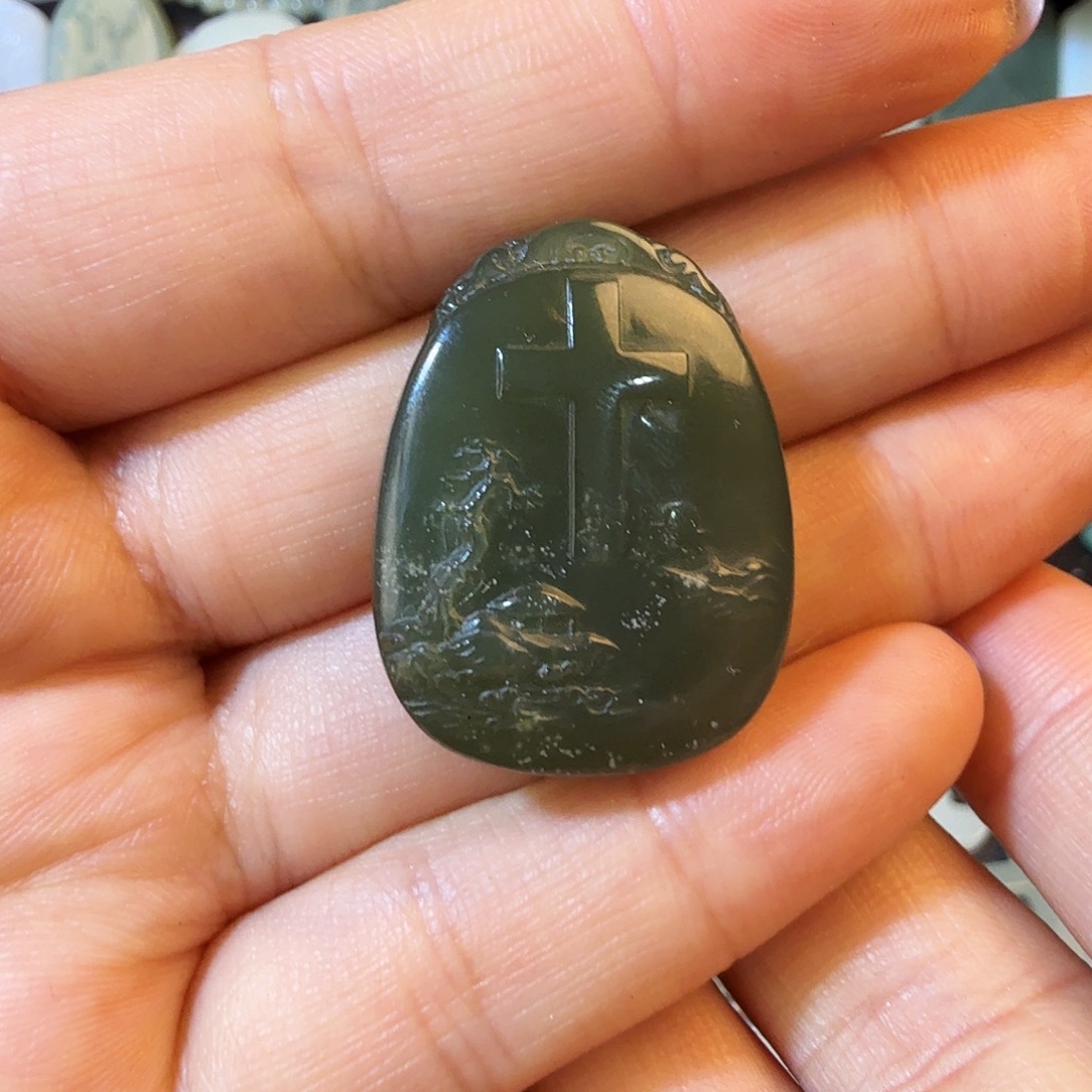 和田玉未镶嵌颈饰清货有棉不退换