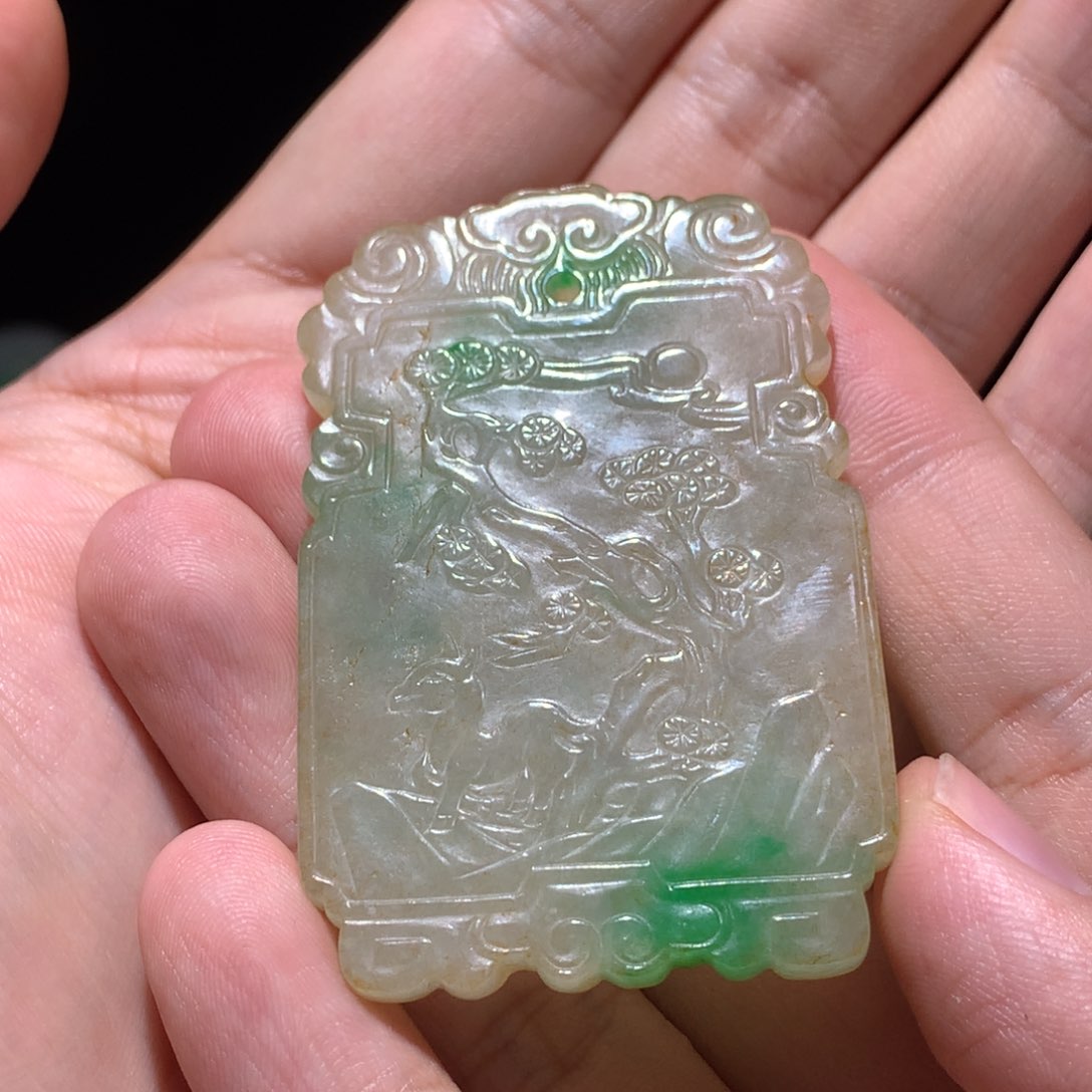 翡翠挂件未镶嵌靓*
