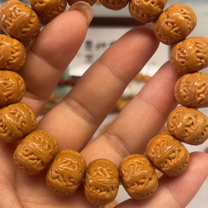 猴头核桃手串猴头