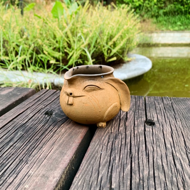 云南建水紫陶茶具个性兔然暴富仿生兔子公道杯带火痕分茶器茶杯