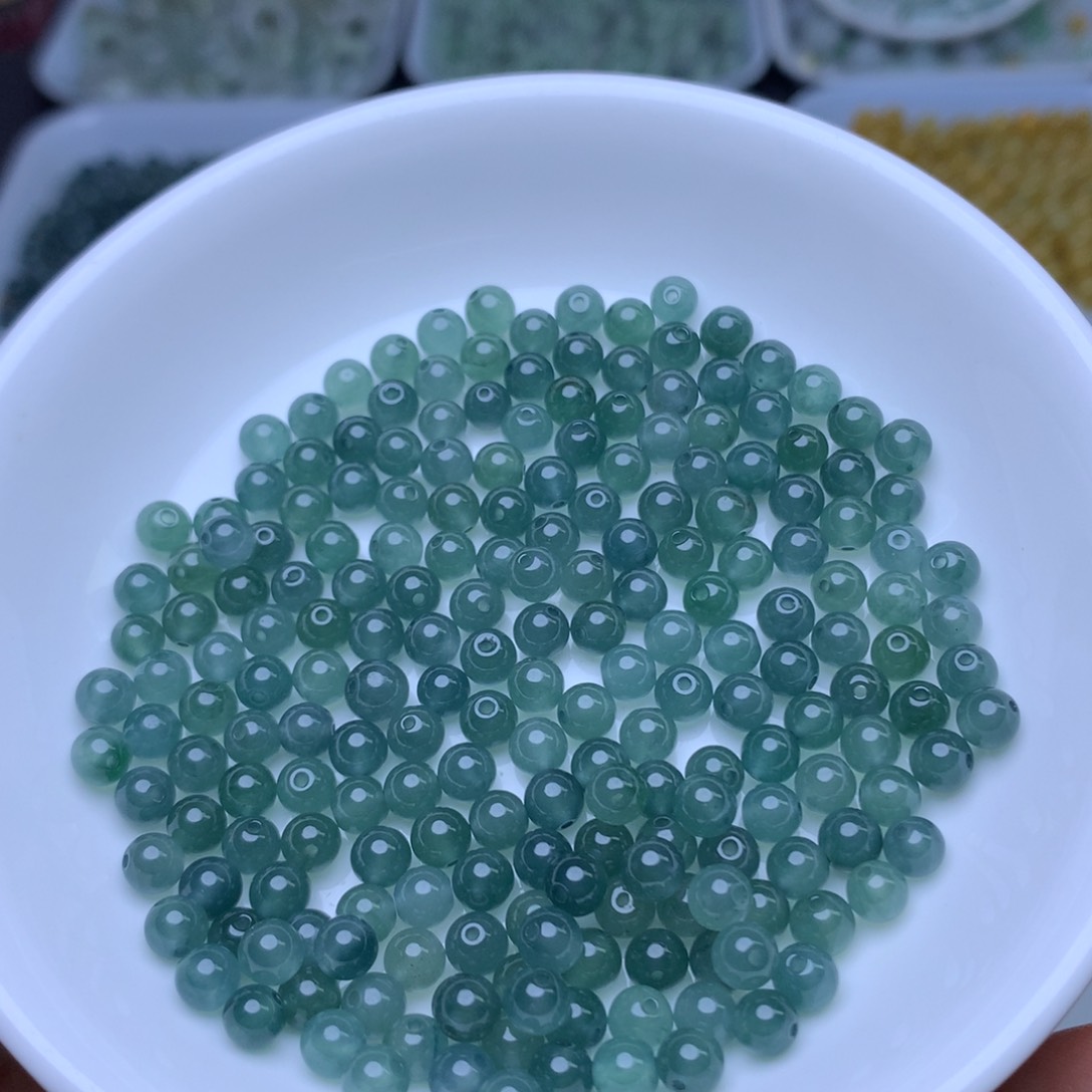 散珠翡翠卡4.6冰蓝水33个