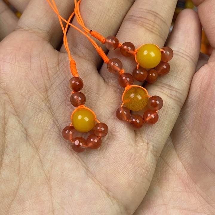 琥珀珠宝奇石未镶嵌多样性发其一