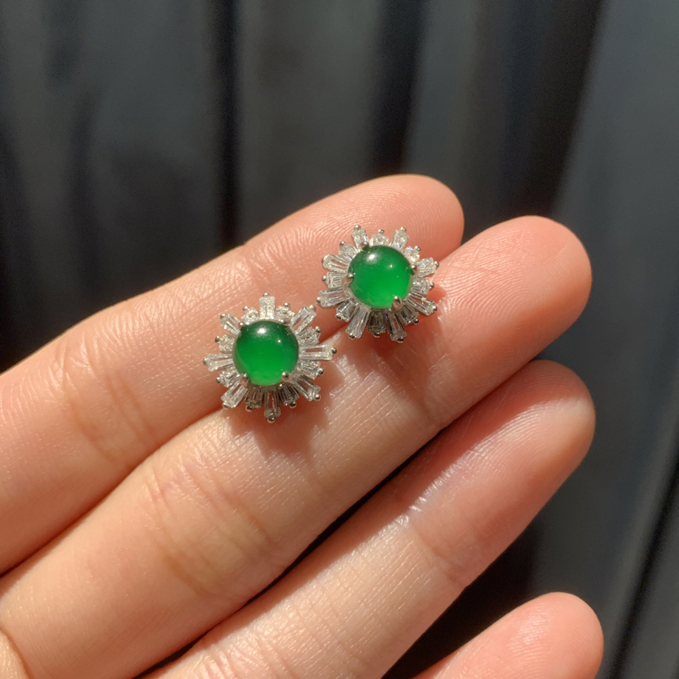 s925银镶天然A货翡翠太阳花耳钉卡6
