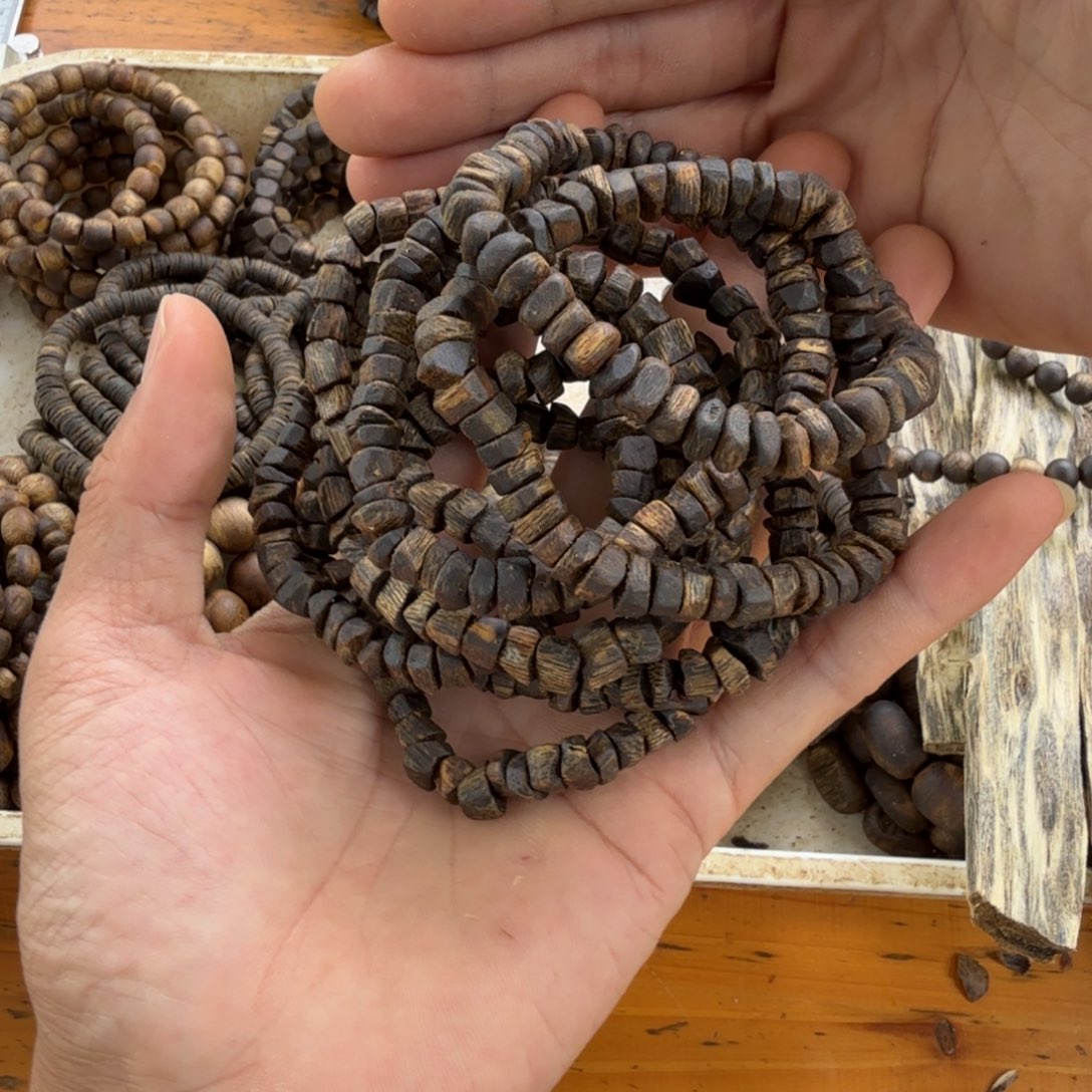 沉香碎屑沉香单圈沉水舍利子5克多样性发一