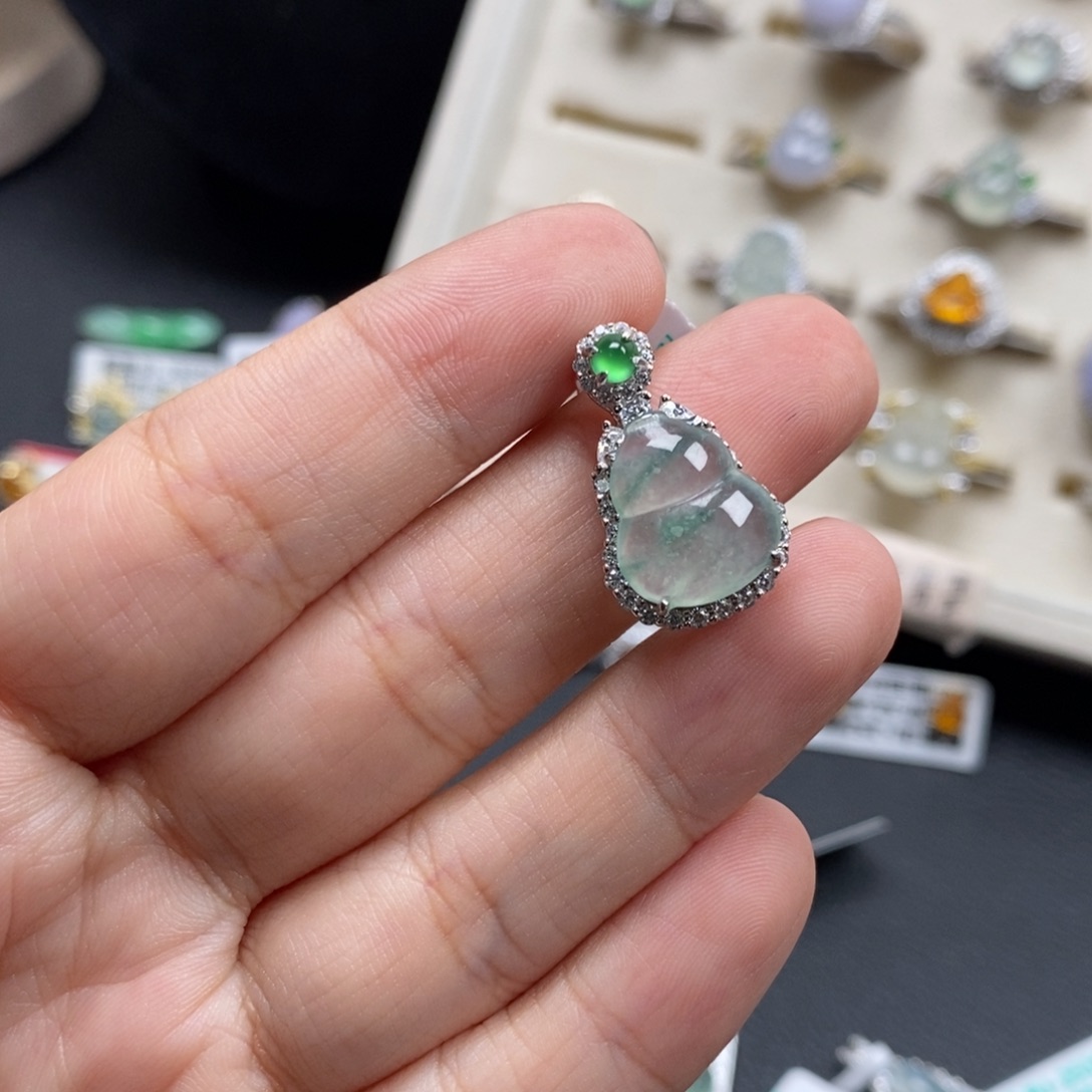 姐***姐翡翠银S925镶嵌戒指