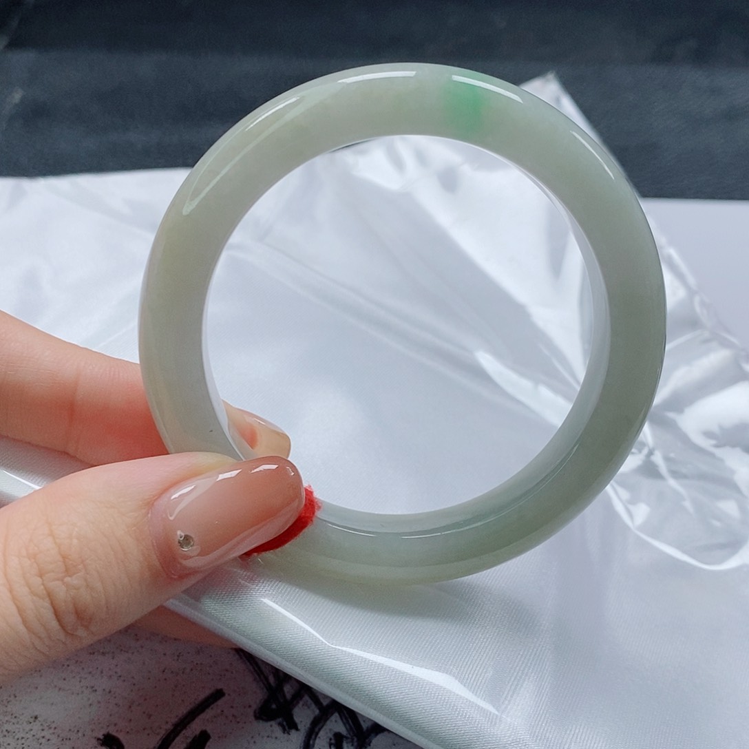 【闪购商品】未镶嵌手镯翡翠530号