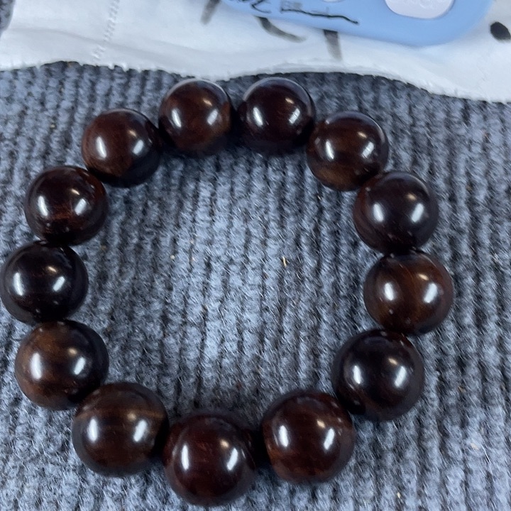 痞***丘大红酸枝大红酸枝1.8