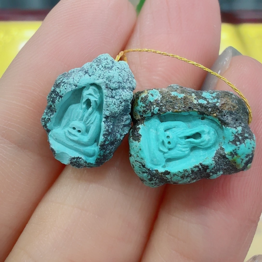 未镶嵌绿松石珠宝奇石