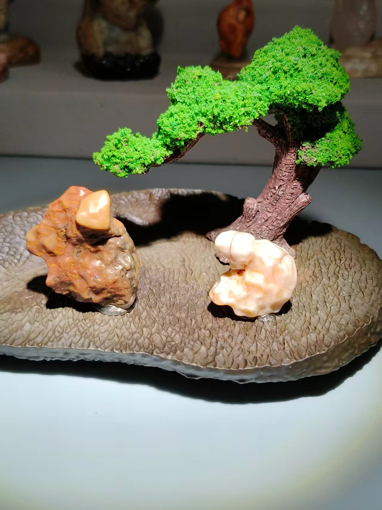 小品组合摆件-沙漠漆人物-泥石板