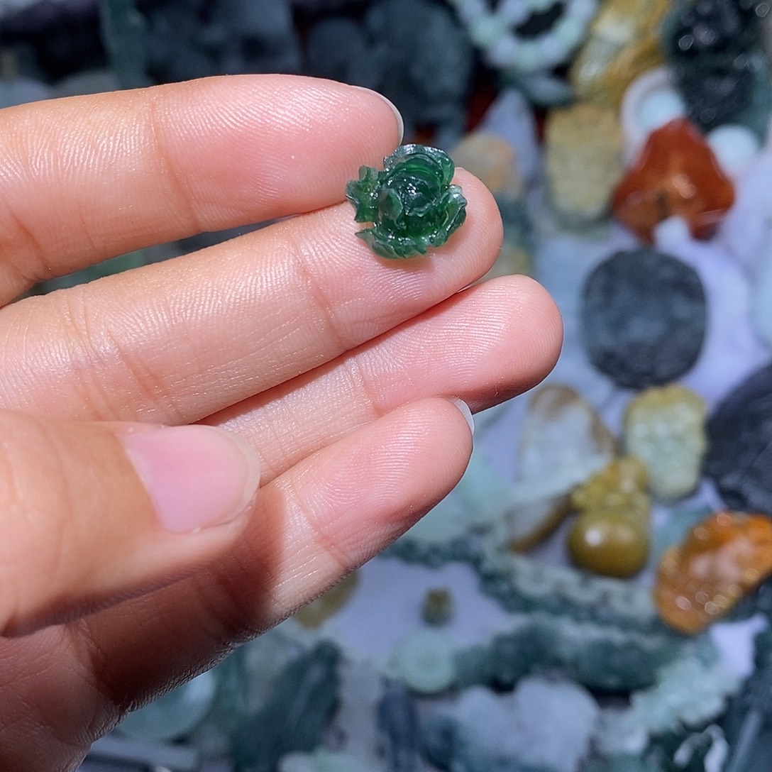 7***7定制翡翠未镶嵌翡翠