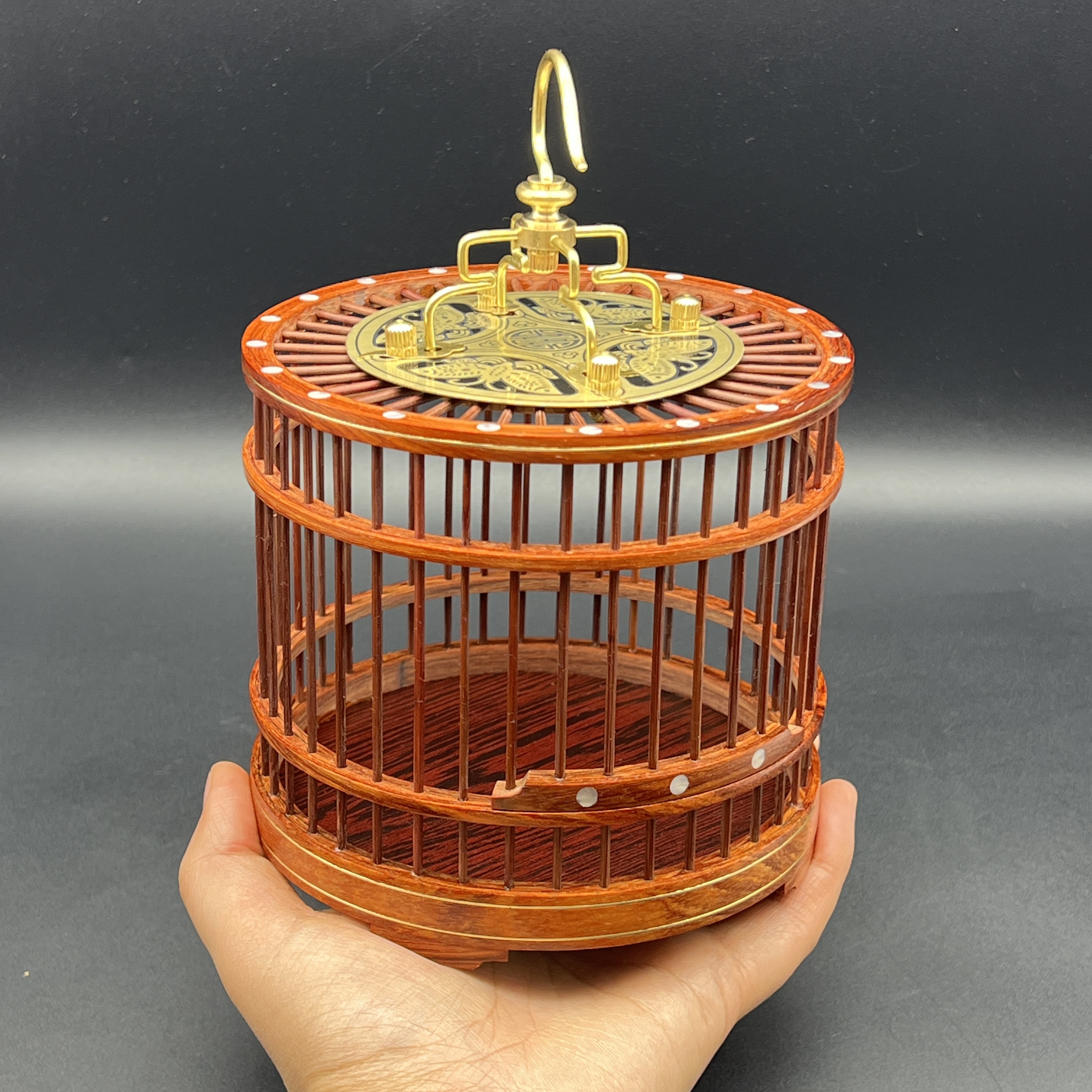 福利款大圆笼蝈蝈笼镶嵌质感好花瓣顶铜盖板