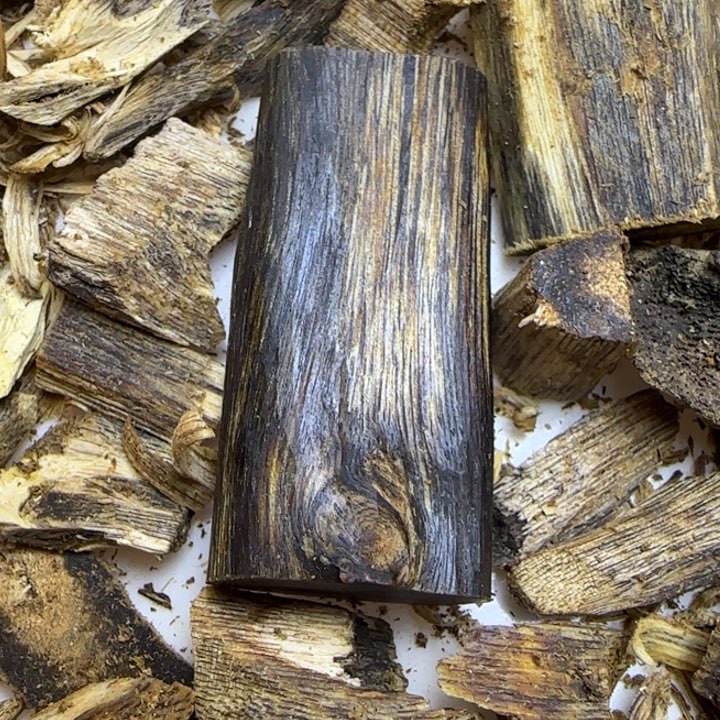 沉香沉香碎屑沉香原材料