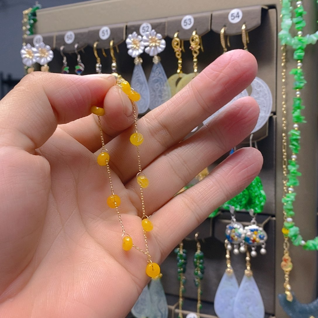 未镶嵌翡翠耳饰翡翠