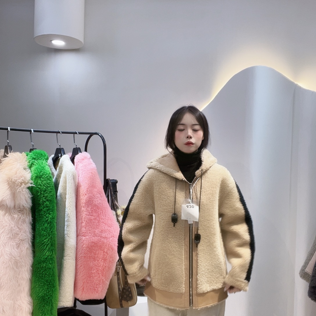 珠***糖真皮皮毛一体外套050