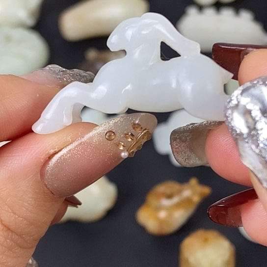 和田玉（糖玉）未镶嵌挂件