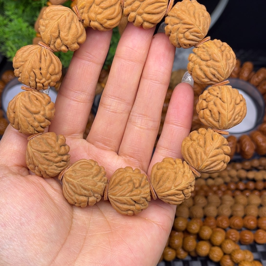 吊坠文玩核桃豹子头单圈