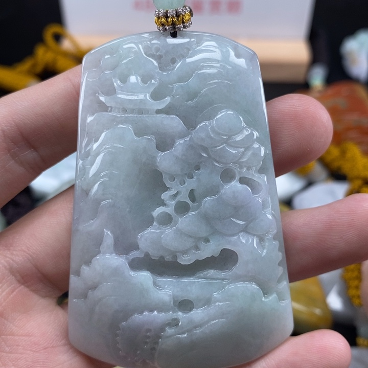 翡翠未镶嵌颈饰天然保真a货翡翠