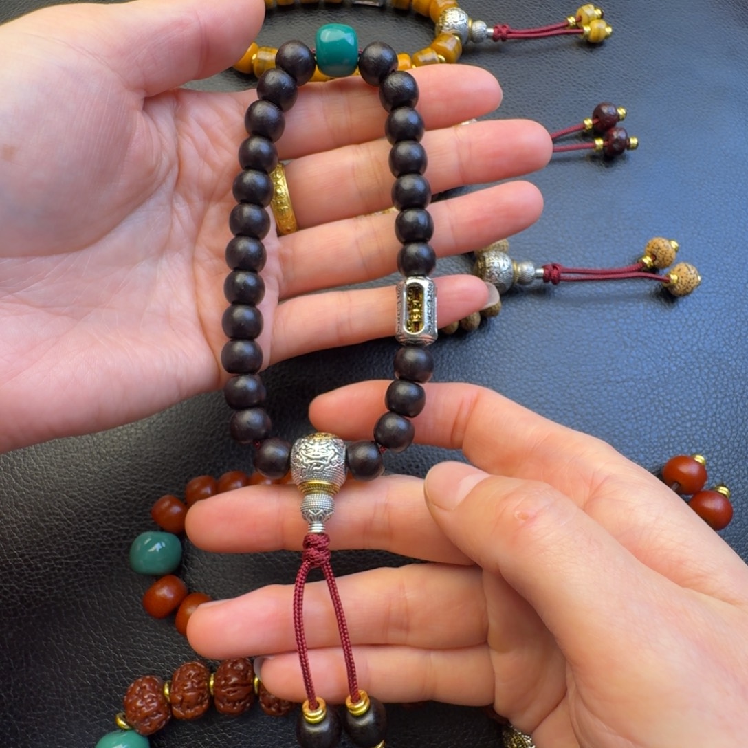 绅***狗泥塑手持手持手持