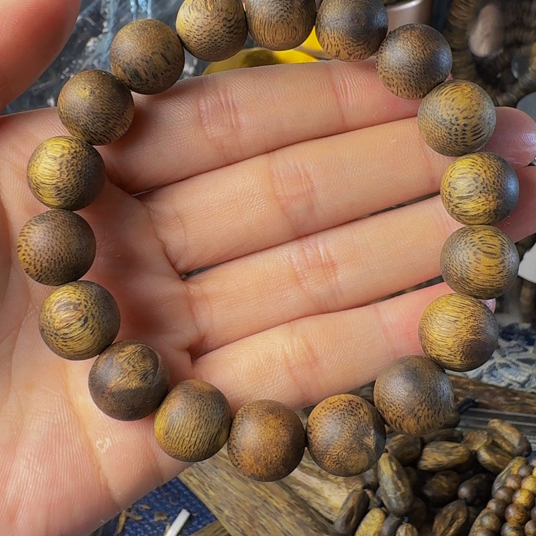 手串沉香1:2圆珠13克多样性发一