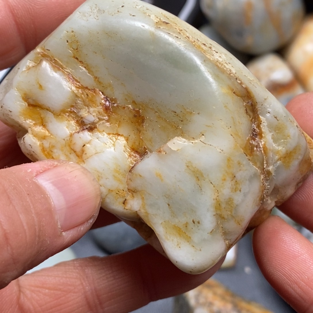 和田玉（糖玉）挂件未镶嵌