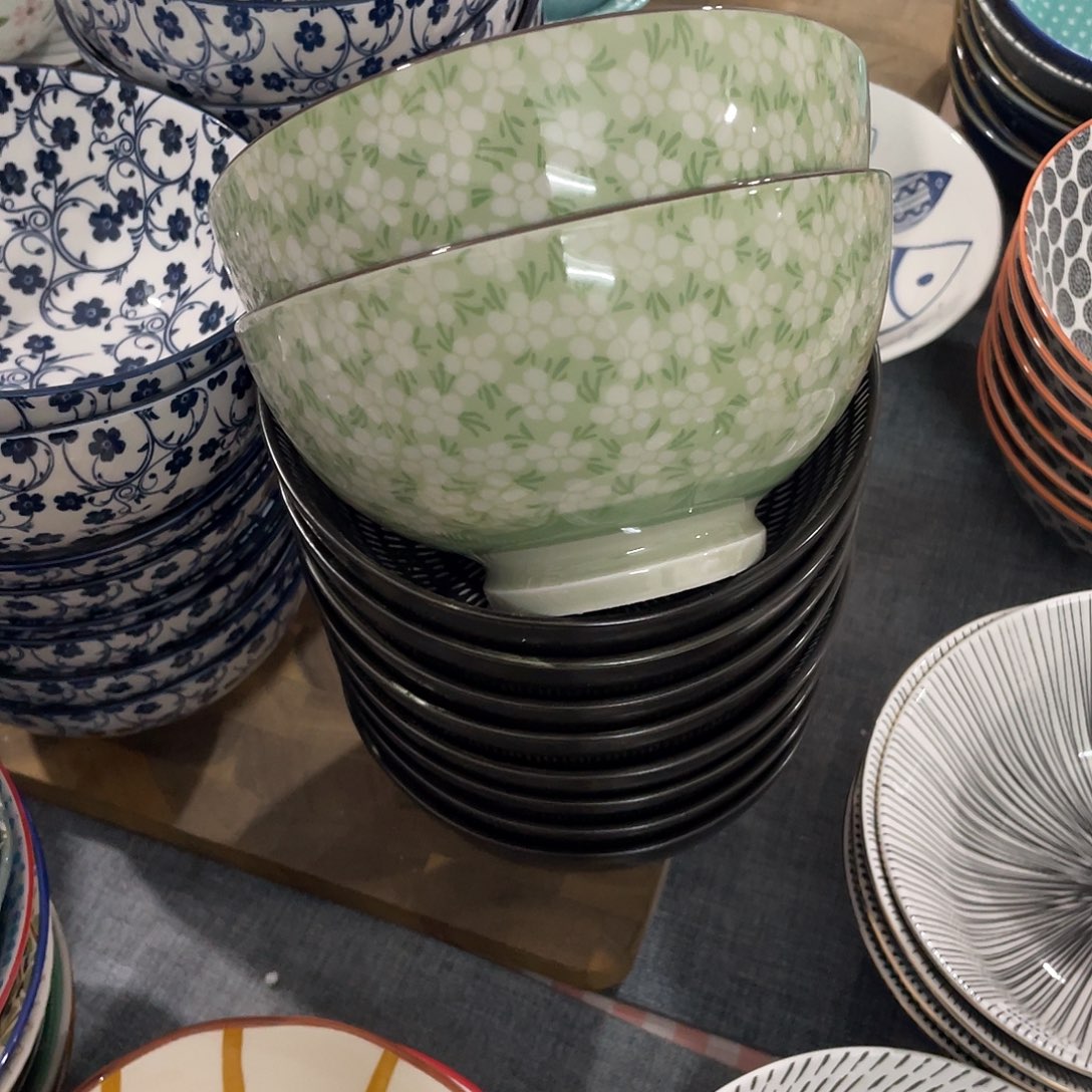 瓷     6寸温佩家数量是2