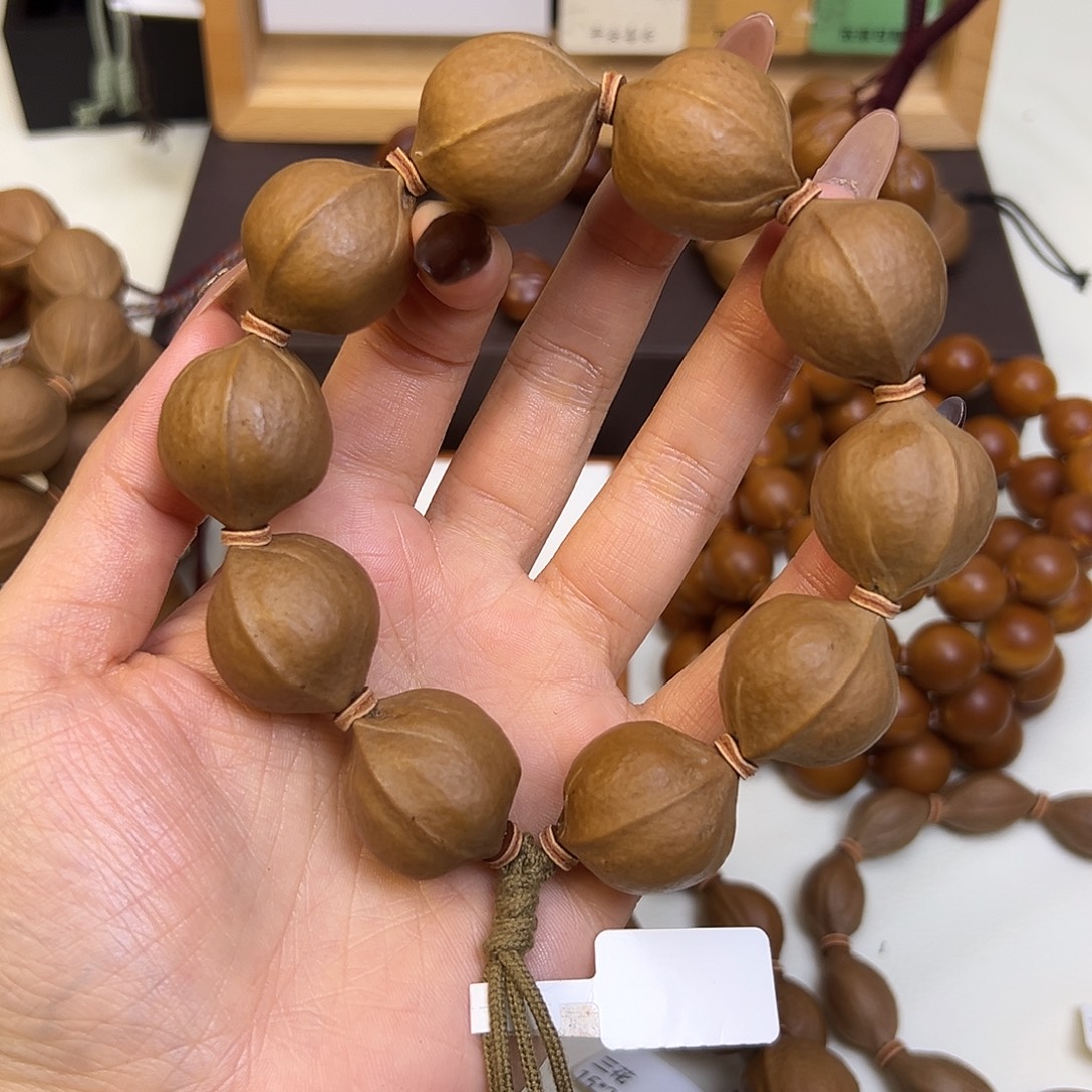 扣***哥橄榄核手串/手链三花22.26